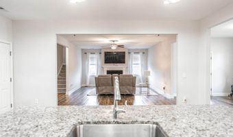 101 Bluegrass Ct, Aberdeen, NC 28315