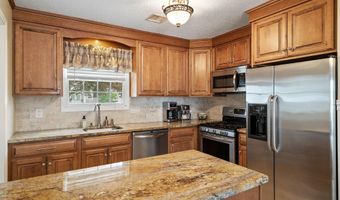 54 Storm Jib Ct, Bayville, NJ 08721