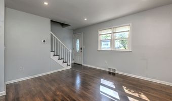 150 Hillcrest Rd, Bridgeport, CT 06606