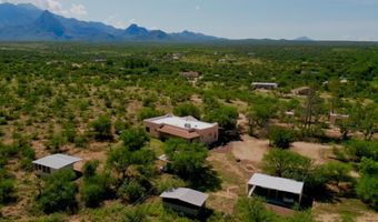 1400 W Hawk Way, Amado, AZ 85645