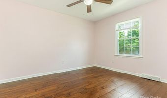 2240 Lawton Bluff Rd, Charlotte, NC 28226