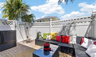 5536 LUMINAR POINTE Ln, Apollo Beach, FL 33572