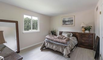 937 CALEDONIA St, Philadelphia, PA 19128
