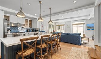 2677 Garfield St, Carlsbad, CA 92008