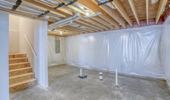 1111 MONROE Ter, Dover, DE 19904