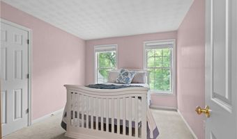 48 Fieldstone Ln, North Kingstown, RI 02874