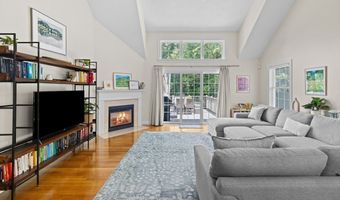9 Franklin 8, Acton, MA 01720