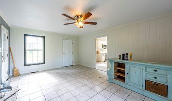 418 Meadowlark Dr, Albany, GA 31707
