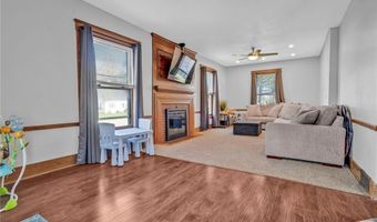 483 N Main St, Amherst, OH 44001