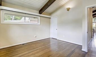 5511 HUNTINGTON Pkwy, Bethesda, MD 20814