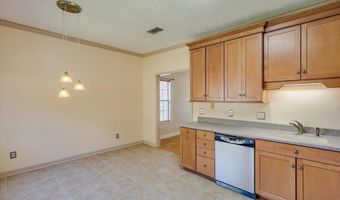 242 Commonwealth Ave, Brandon, MS 39047