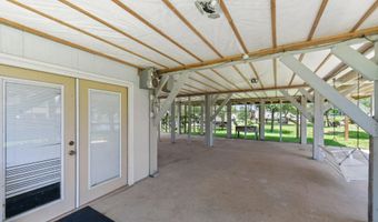 5015 1st Ave, Bay St. Louis, MS 39520