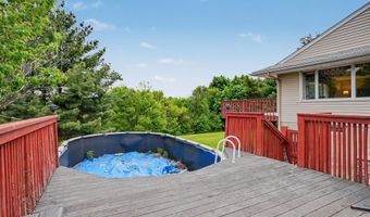 13 Governors Ln, Bethel, CT 06801