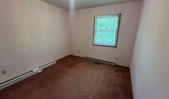 186 View Rd, Alderson, WV 24910