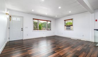 3 Henso Dr, Danbury, CT 06811