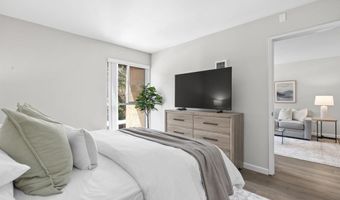 6955 Alvarado Rd 77, San Diego, CA 92120