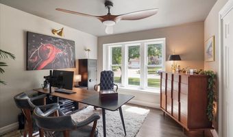 447 Maymont Dr, Ballwin, MO 63011