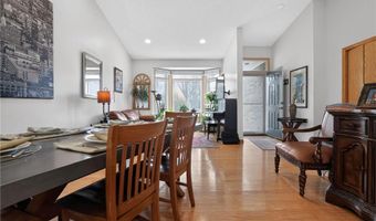 13310 Glenhaven Ct, Apple Valley, MN 55124