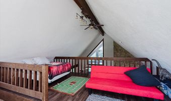 8414 Gallant Fox Dr, Indianapolis, IN 46217