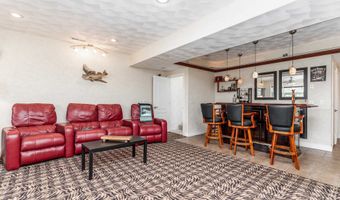 2182 Seippel, Asbury, IA 52002