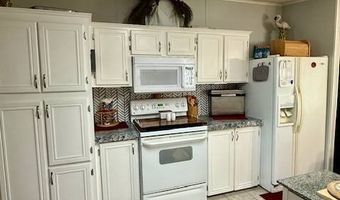 613 Tulip Cir W, Auburndale, FL 33823
