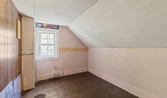 96 French St, Acton, ME 04001
