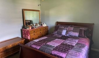 454 Oaknoll Dr, Amherst, OH 44001