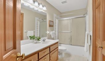 13452 Flagstaff Ave, Apple Valley, MN 55124
