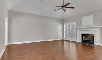 127 CHARLIE Ln, Albany, GA 31707
