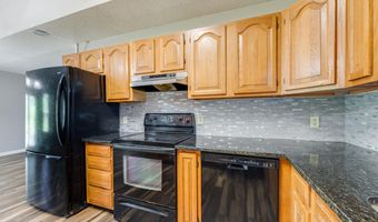 5811 Monroe St, Baker, FL 32531