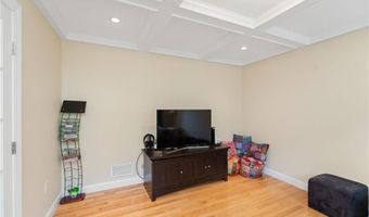 10 Sables Way, Lincoln, RI 02865