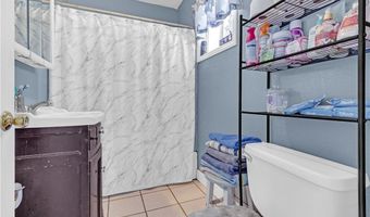 818 W 104th, Los Angeles, CA 90044