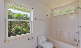 601 N Honokala Rd B, Haiku, HI 96708