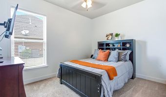 18394 Red Tail St, Athens, AL 35613