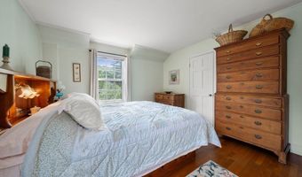 59 Payson St, Attleboro, MA 02703