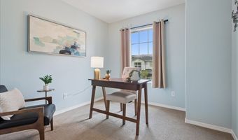 12805 SW NIGHT HERON Ln 102, Beaverton, OR 97007