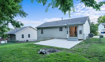 4097 Whitehall Dr, Arnold, MO 63010