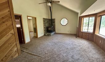 2985 Valley View Dr, Arnold, CA 95223