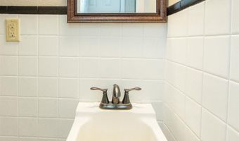 615 Pine St, Allison, IA 50602