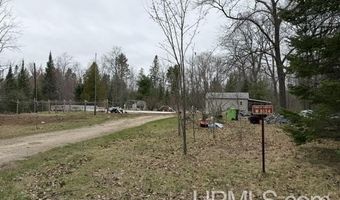 W8134 Pike Hill Rd, Amberg, WI 54102