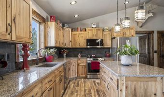 25480 Bachelor Ln, Bend, OR 97701