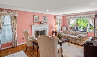 418 BEAUMONT Cir, West Chester, PA 19380