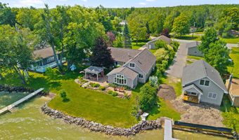 9647 W Long Lake Rd, Alpena, MI 49707