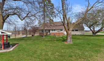 9332 Skyline Dr, Allenton, WI 53002