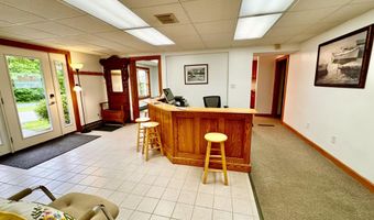 1045 Broadway, Bangor, ME 04401