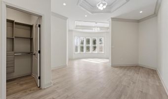 7301 CALVERT St, Annandale, VA 22003