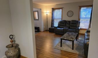 118 Briar Crest St, Madison, WI 53704