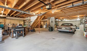 83 Valley Dam Rd, Barnstead, NH 03225