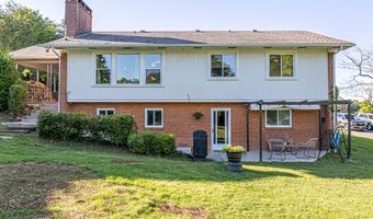 190 Crestview Dr, Abingdon, VA 24210