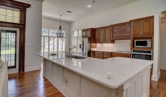 598 Community Church Rd, Adel, GA 31620